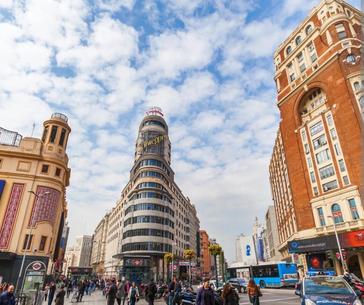 Callao Pop Art Madrid Exterior photo